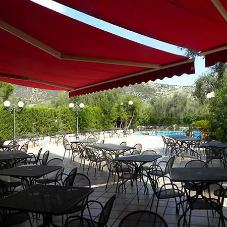 Apeneste Mattinata