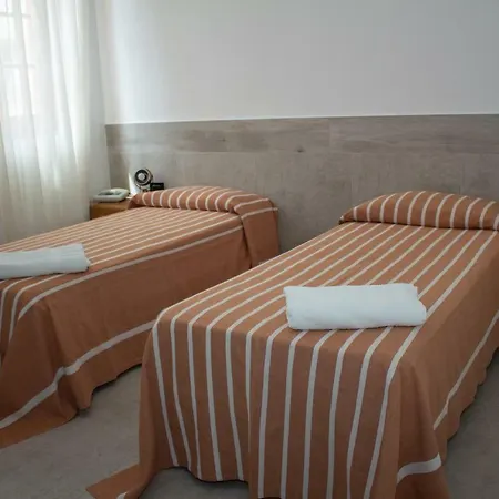 Apeneste Hotel