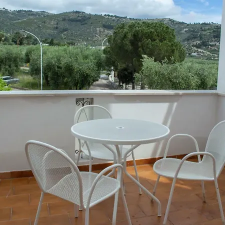 Hotel Apeneste Mattinata